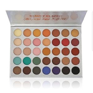 Eyeshadow Pallette, NIB